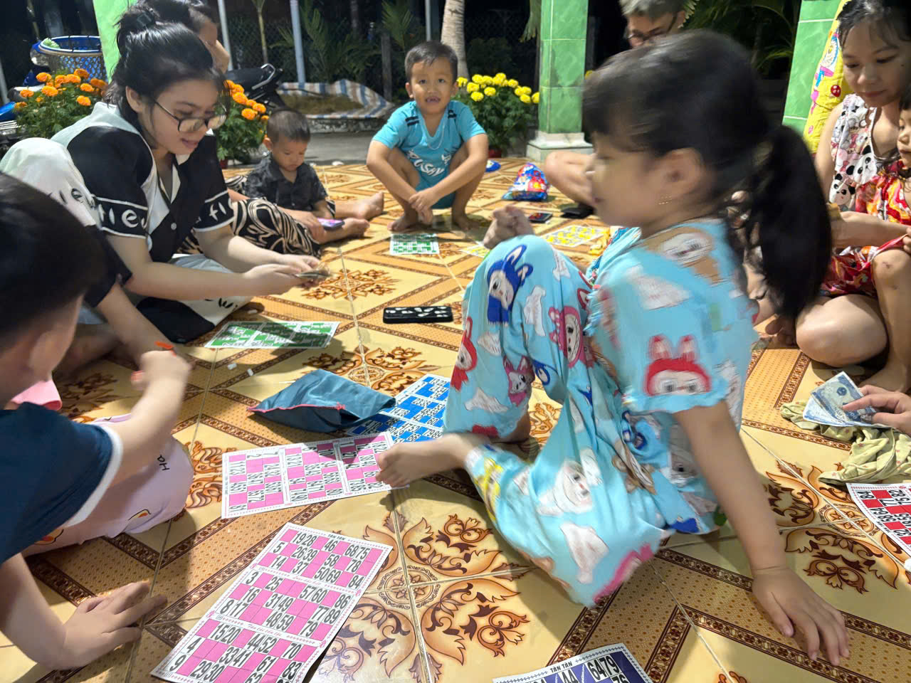 Trò chơi lô tô ngày Tết